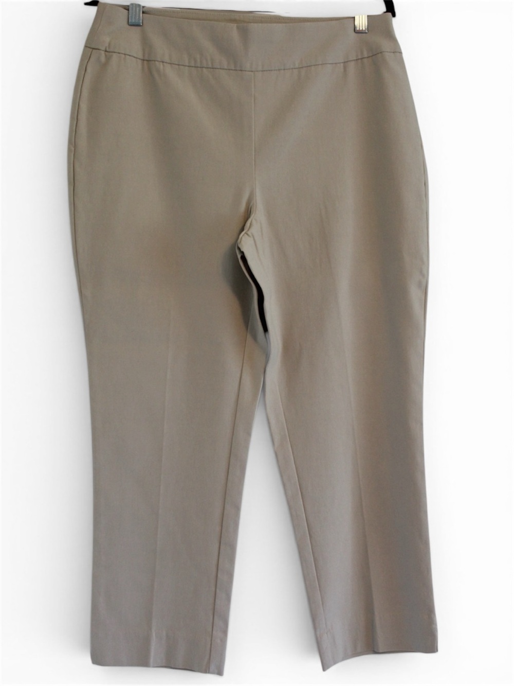 Chico’s So Slimming Bridgette Cropped Pants Khaki Sz 1.5